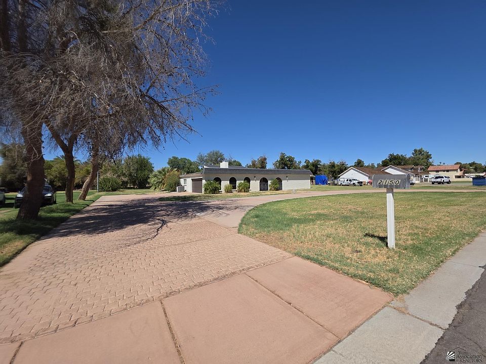 1st image of 2150 W Chico Ln