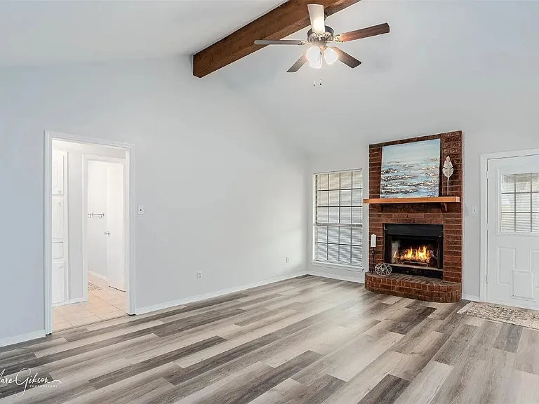 2211 General York Cir — Photo 8