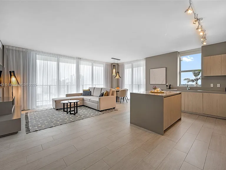 4010 S Ocean Dr #R2501 — Photo 8