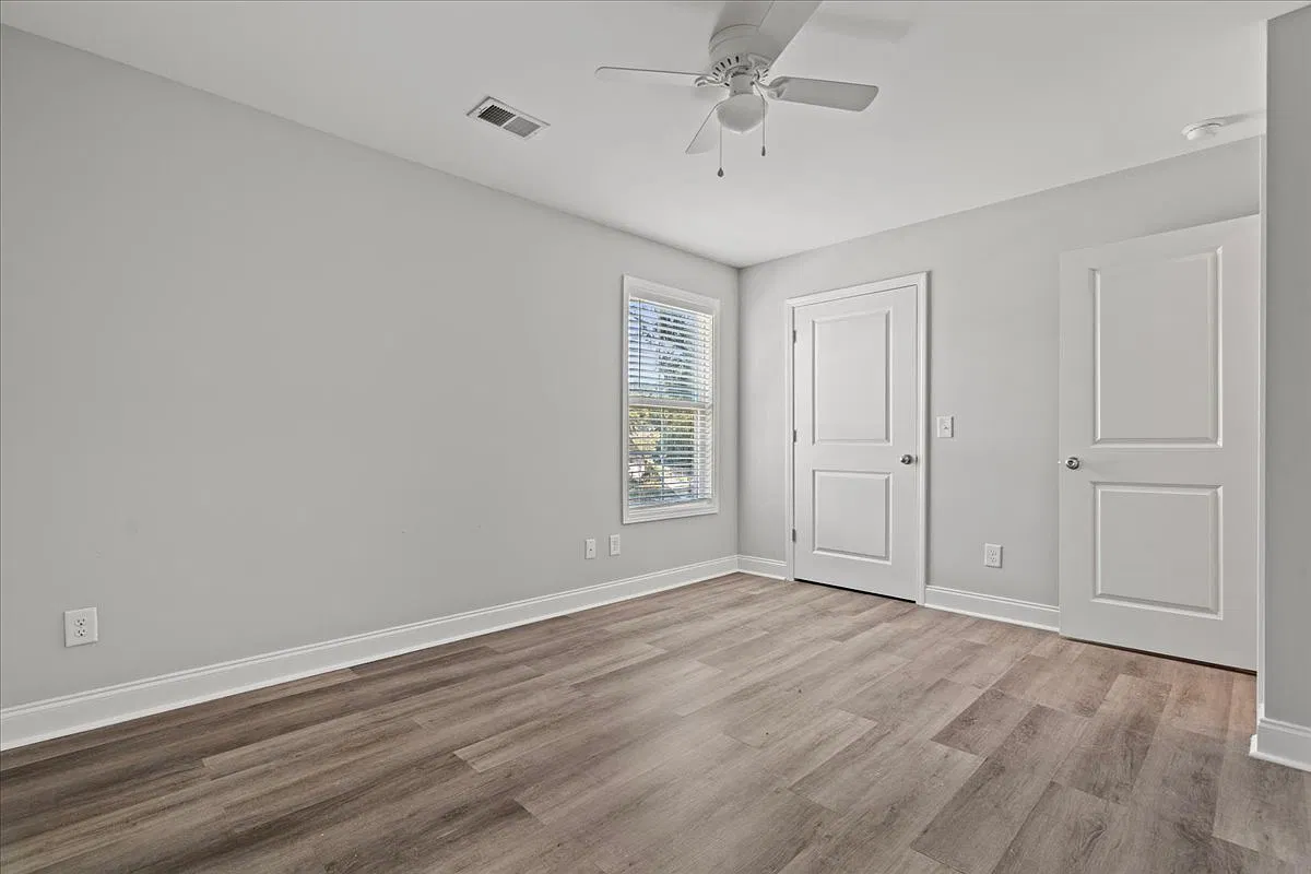 3552 Texas Rd — Photo 3