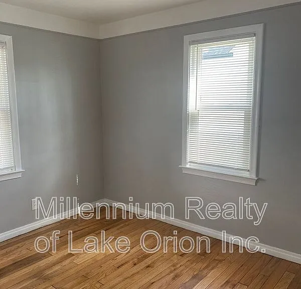 2181 Coy St — Photo 7