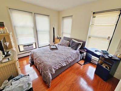 6 Juniper St APT 5, Brookline, MA, 02445