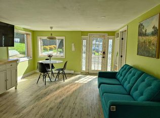 354 Seaforth Cres Floor 1, Coquitlam, BC V3K 2M4