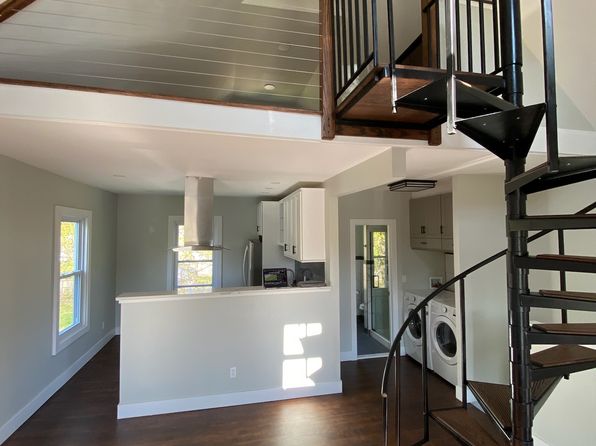 56 Worrall Ave FLOOR 1