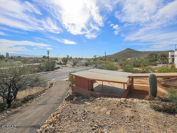 4th image of 37 N Silverbell Rd