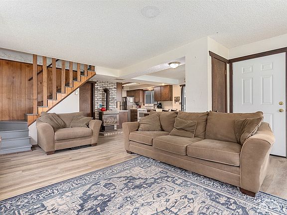 3rd image of 3257 E Badger Road