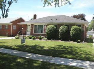 9177 Mercedes Ave, Redford, MI 48239