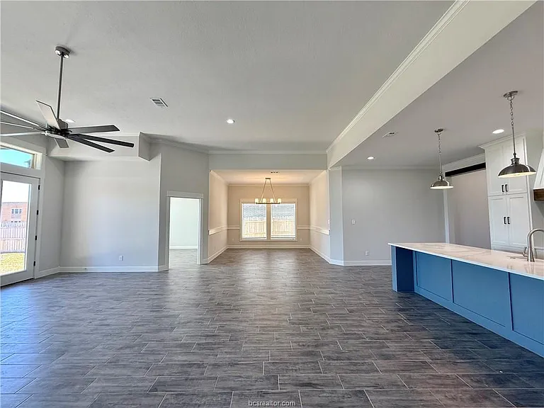 4205 Skylar Dr — Photo 8