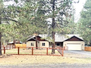 19576 Manzanita Ln, Bend, OR 97702