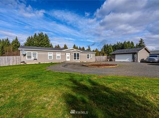 140 Saint Lawrence Dr, Onalaska, WA 98570