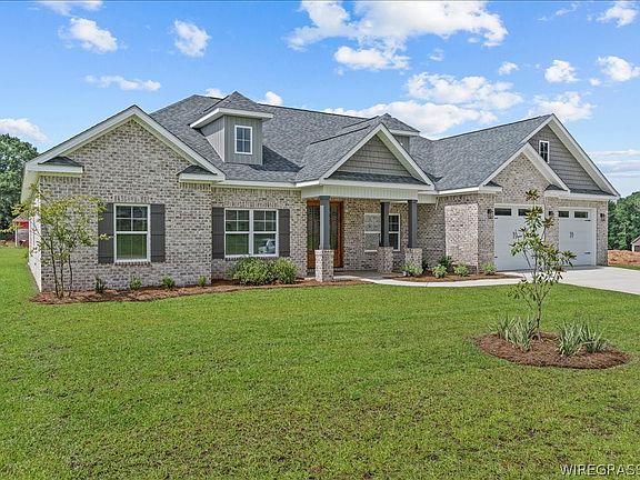 3rd image of 109 Sabel Dr