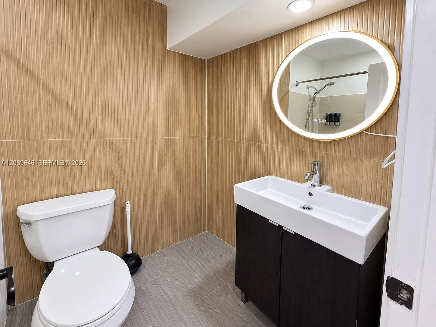 4 bed, 1700 sqft, $4,300 — Photo 3