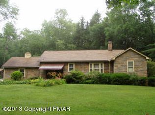 263 Keokee Chapel Ln, Cresco, PA 18326