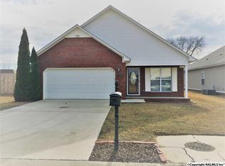 3909 Boxwood Ln SE, Decatur, AL 35603