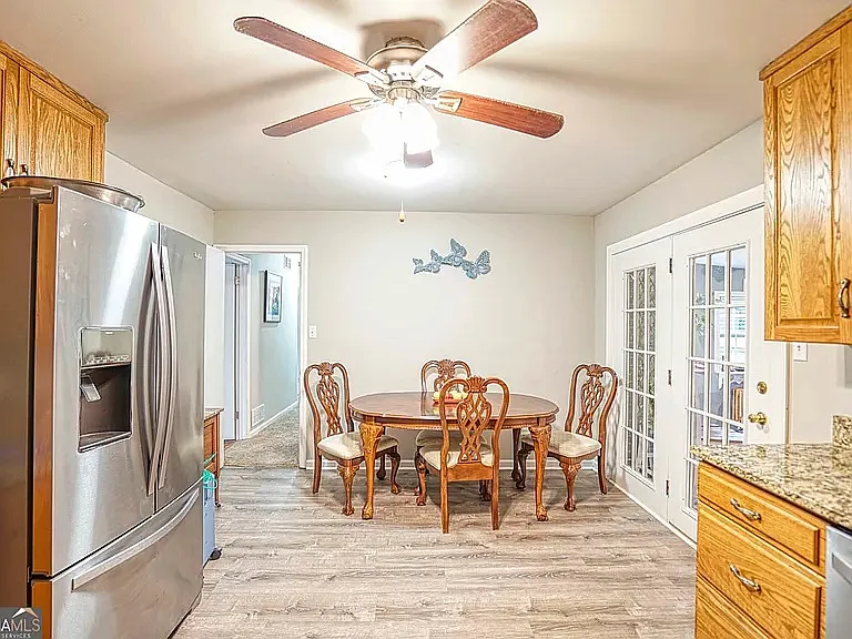 680 Sherwood Dr — Photo 9