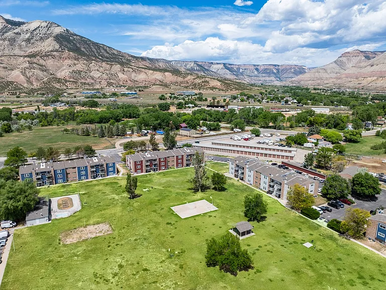 Cottonwood View — Photo 9