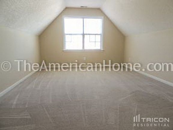2nd image of 3331 Oberlin Ln