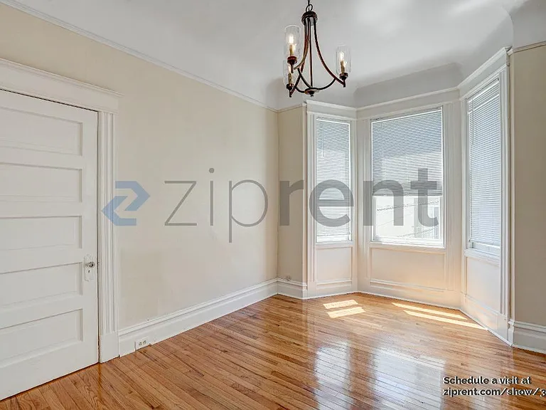 2132 Jones St — Photo 5