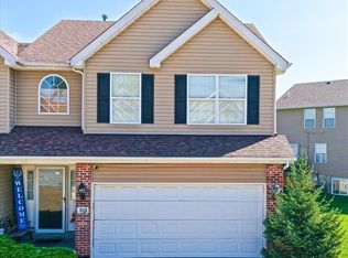 3513 Candlebrook Ct, Florissant, MO 63034
