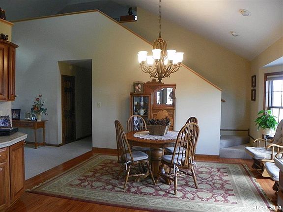 4th image of 1480 Township Road 14