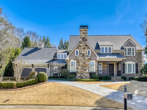 185 Trimble Crest Dr, Sandy Springs, GA 30342