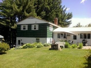 32 Hillside Ave, Winthrop, ME 04364