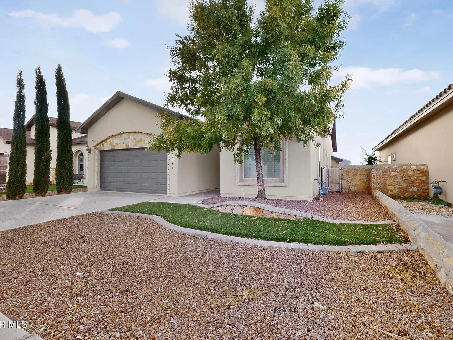 3 bed, 2.0 bath, 1650 sqft, $1,800 — Photo 3