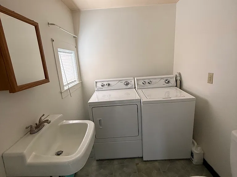 340 Water St #1 — Photo 2