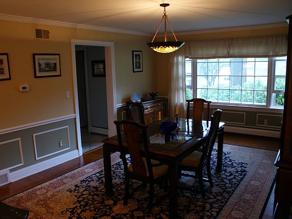Formal Dining