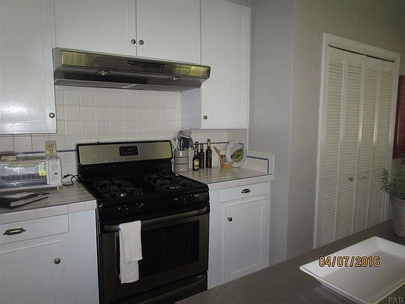 5th image of 1612 E Mallory St