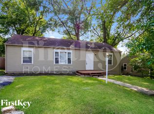 709 NE 45th Ter, Kansas City, MO 64117
