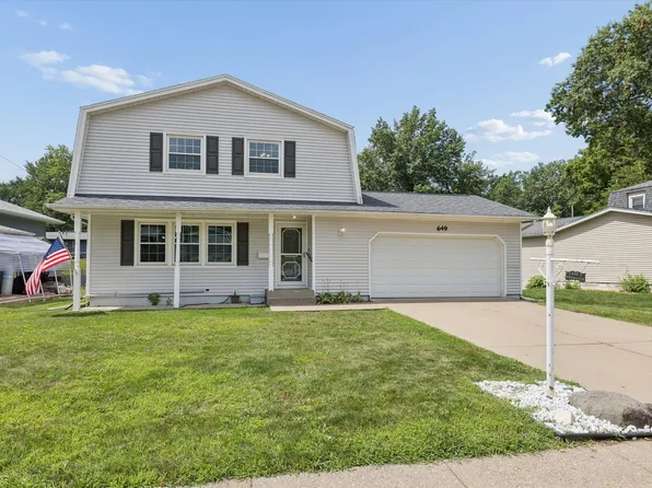 649 Northbrook Dr, Davenport, IA 52806