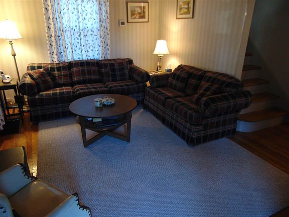 2nd image of 57 Edwards Ct