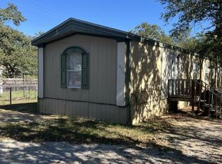 1676 Long Ave, Azle, TX 76020