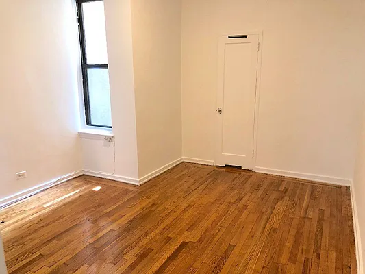 Rented by Botensten Properties International | media 17