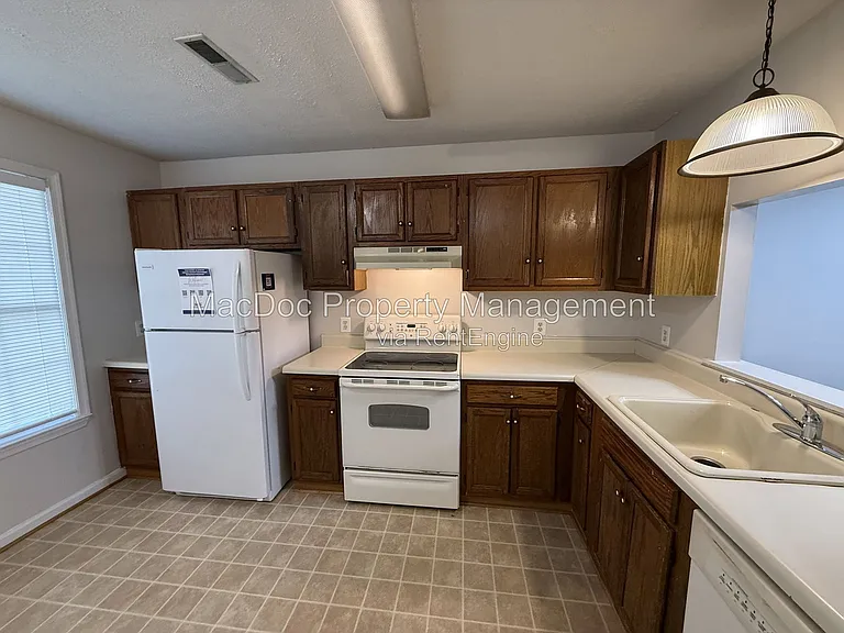 11185 Kensington Pl — Photo 6