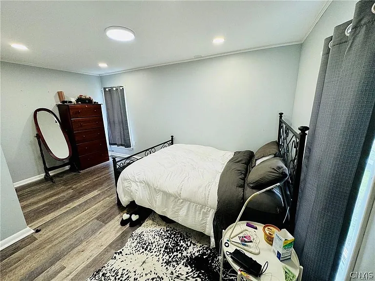 415 Franklin St — Photo 13