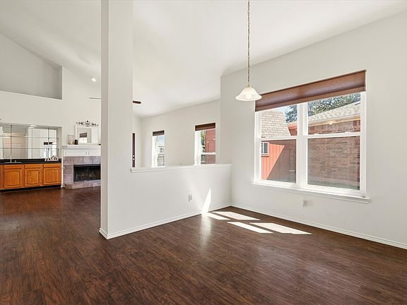 4th image of 2151 Falcon Ridge Dr