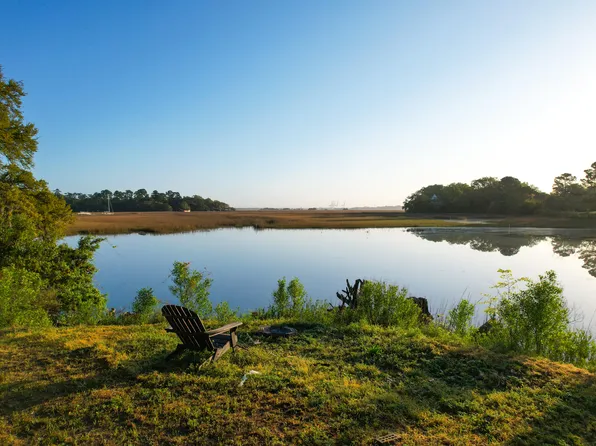 1022 Justin Ave, Charleston, SC 29407