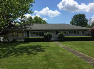 4203 Woodmere Dr, Youngstown, OH