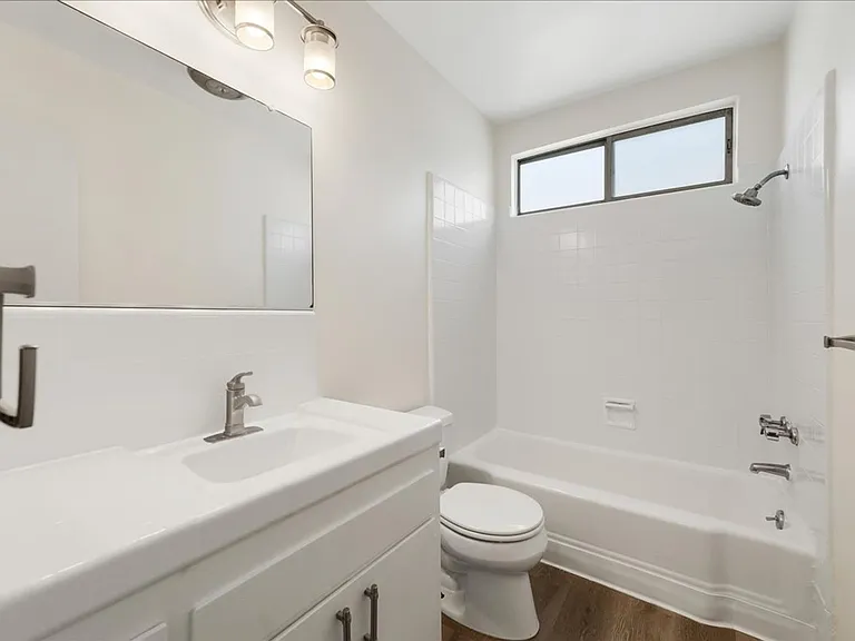 1831 Federal Ave #15 — Photo 10