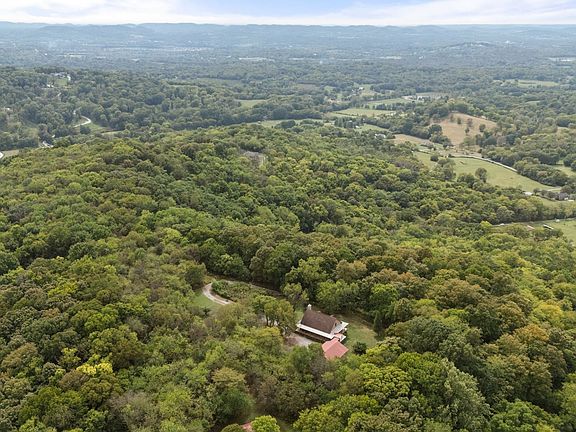 2nd image of 1746 Molly Hollow Rd