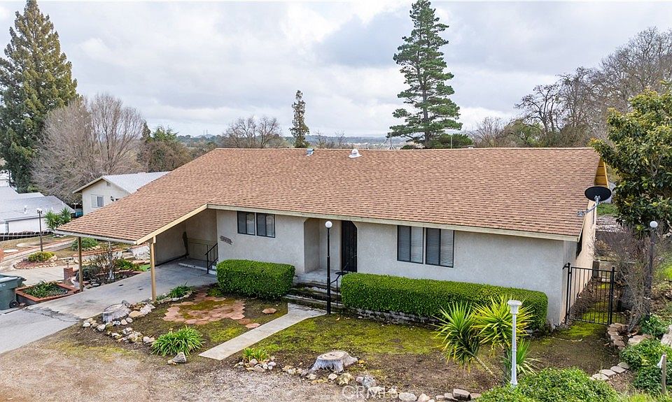 1st image of 323 Crum Rd