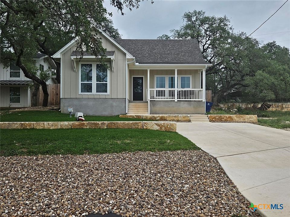 1st image of 1095 Diamondhead Dr