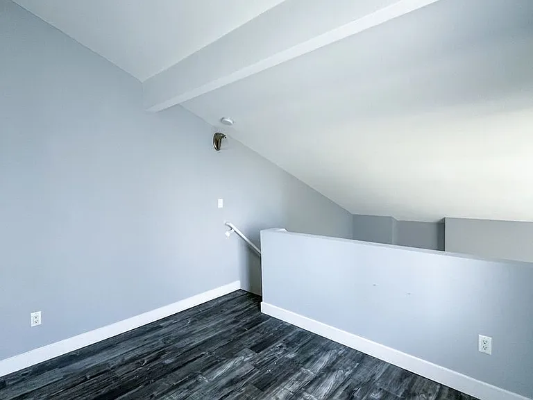 9939 Topanga Canyon Blvd — Photo 18