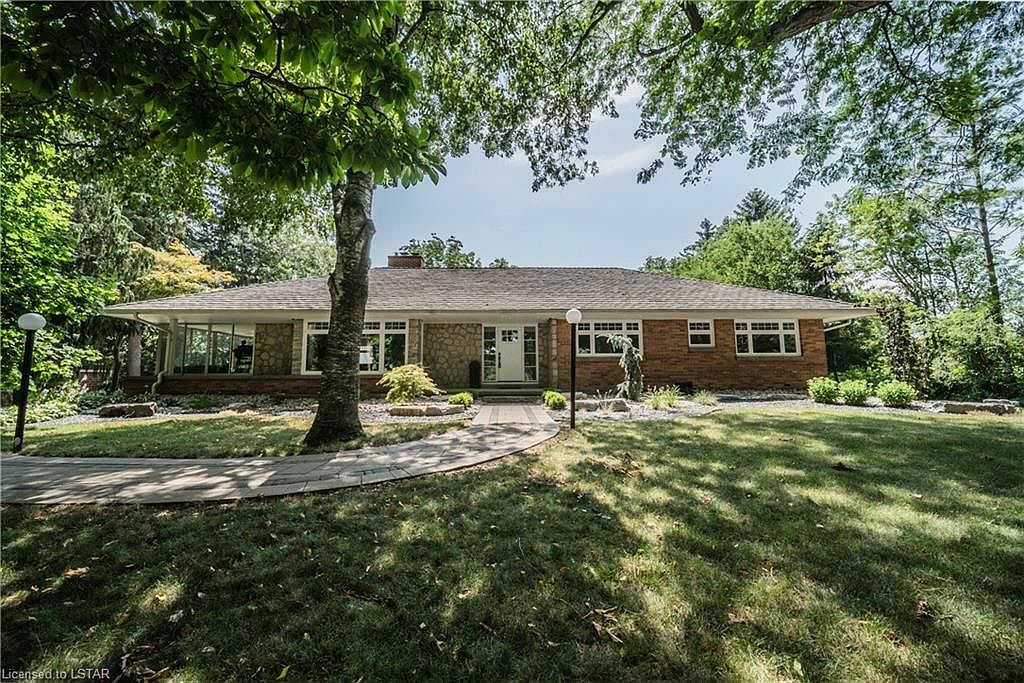 920 Charing Cross Rd, Chatham Kent, ON N7M 5H6 Zillow