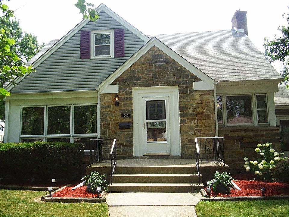 1st image of 10441 Canterbury St