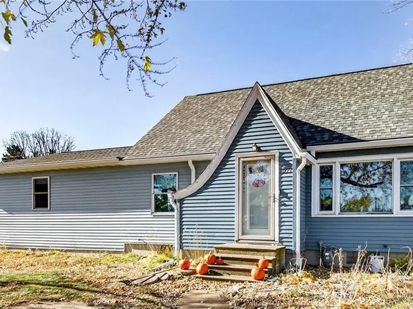 1028 Woodward Avenue, Chippewa Falls, WI 54729