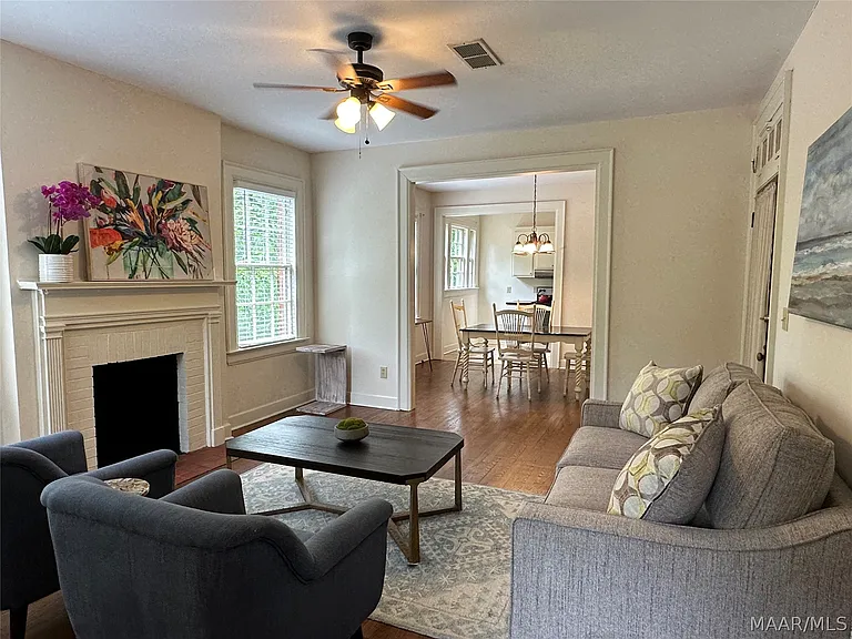 133 Felder Ave #2W — Photo 2