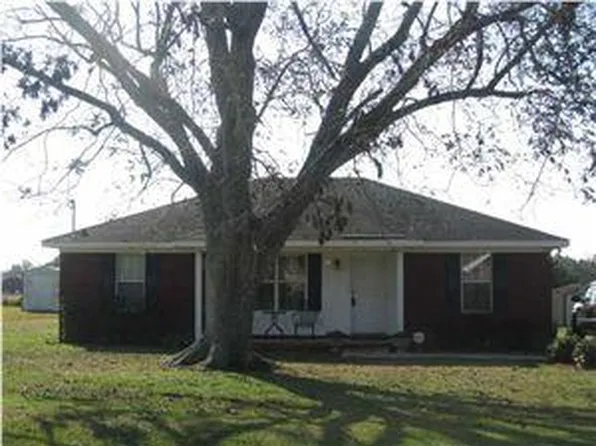 12571 Grand Bay Farms Dr N, Grand Bay, AL 36541